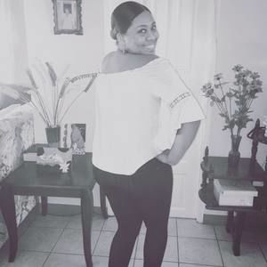 Meet your Posher, Shania
